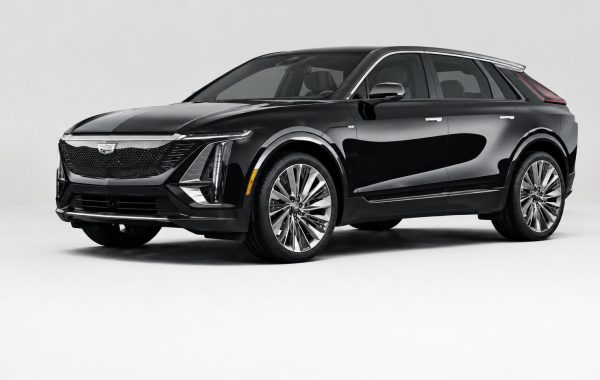 2024 Cadillac Lyriq