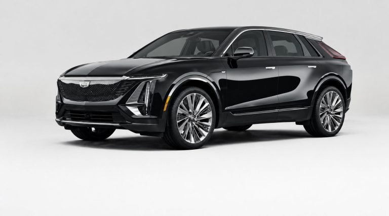 2024 Cadillac Lyriq